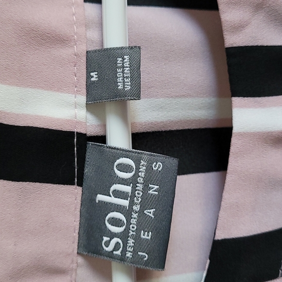 Soho New York & Co Blouse - Picture 3 of 5
